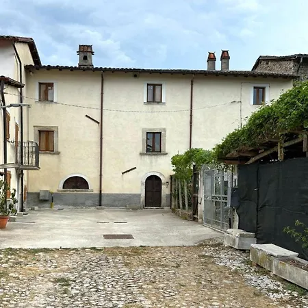 Borgo At Tatil Evi *